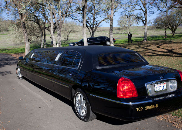 San Francisco Limousine Exterior 